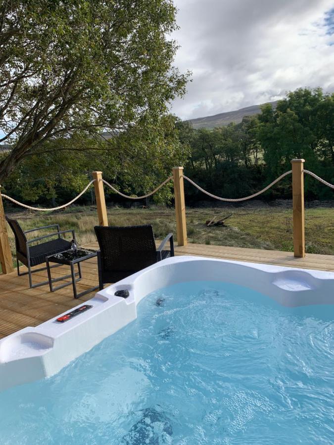 River Huts, Highland River Retreat With Hot Tub Inverness Exterior foto